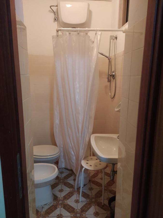 Momigno Amelia Hotel מראה חיצוני תמונה